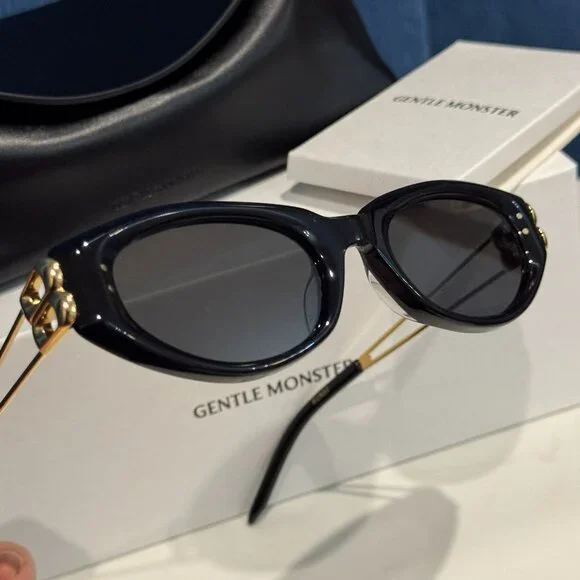 Gentle Monster Designer Oval Black Sunglasses Minimal Luxury Look - Picture 4 of 8